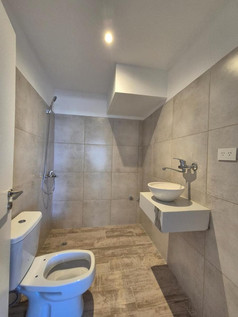 For Sale with Rent - 2-Bedroom Apartment with Garage at DELTA CENTER NORDELTA