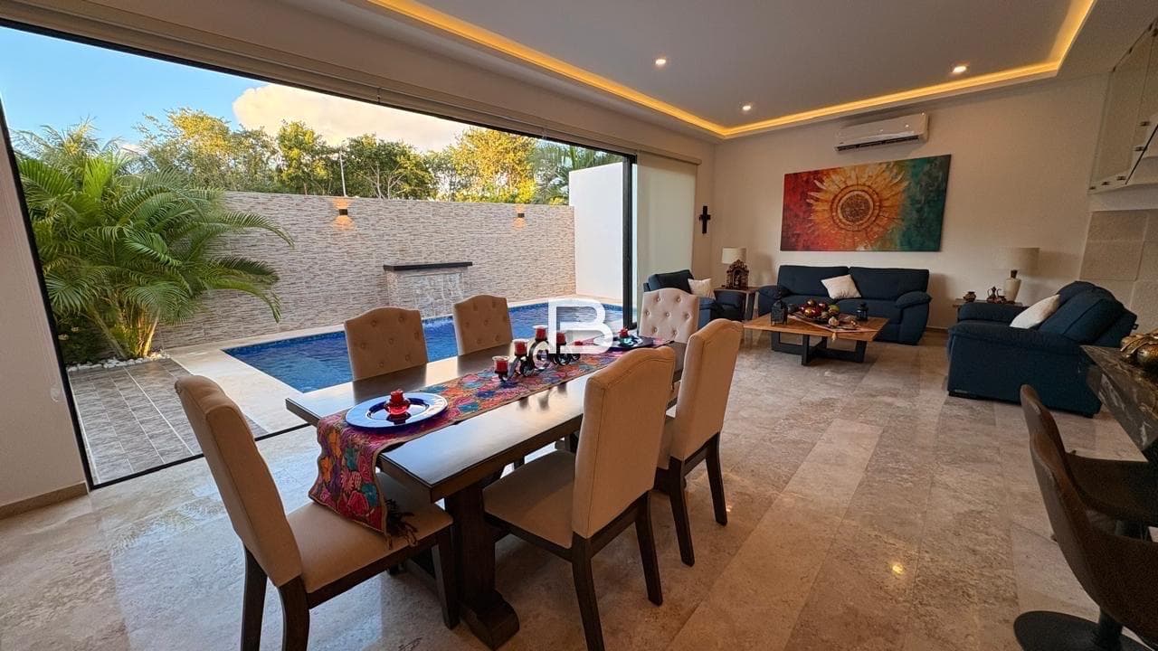 House for Sale in Rio Huayacan, Cancún
