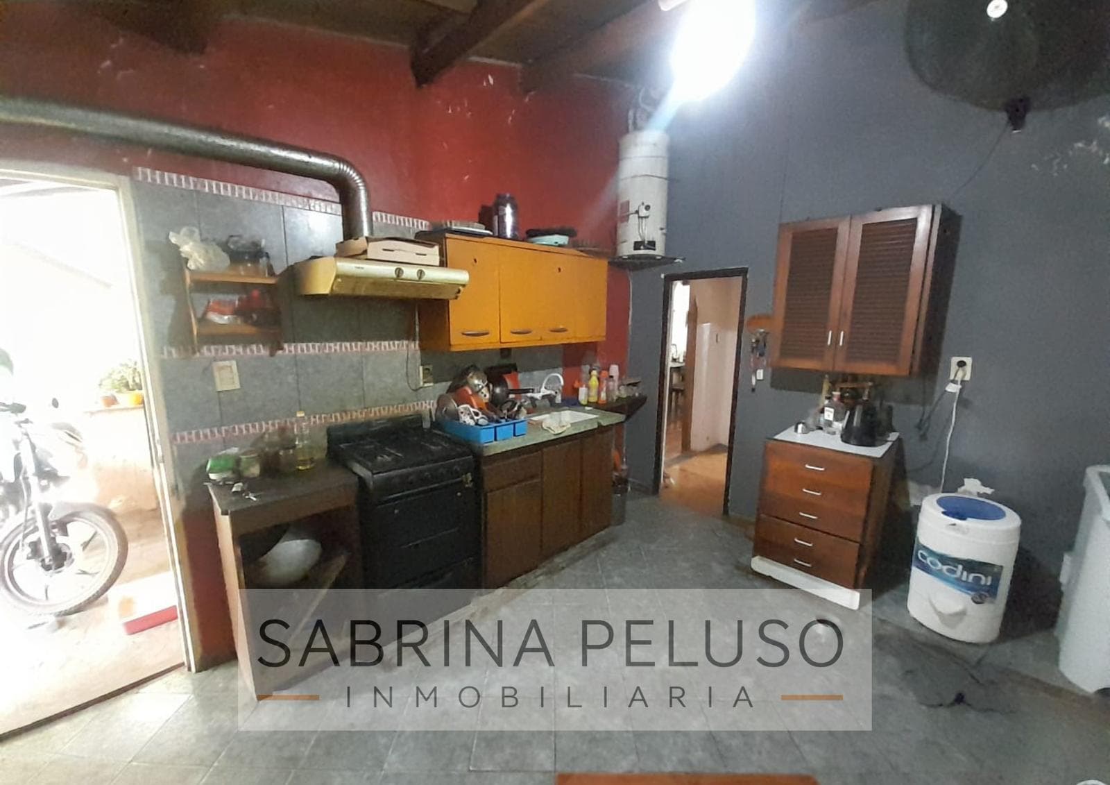 House in Moreno, just a few meters from Route 25 and the West Access Road
