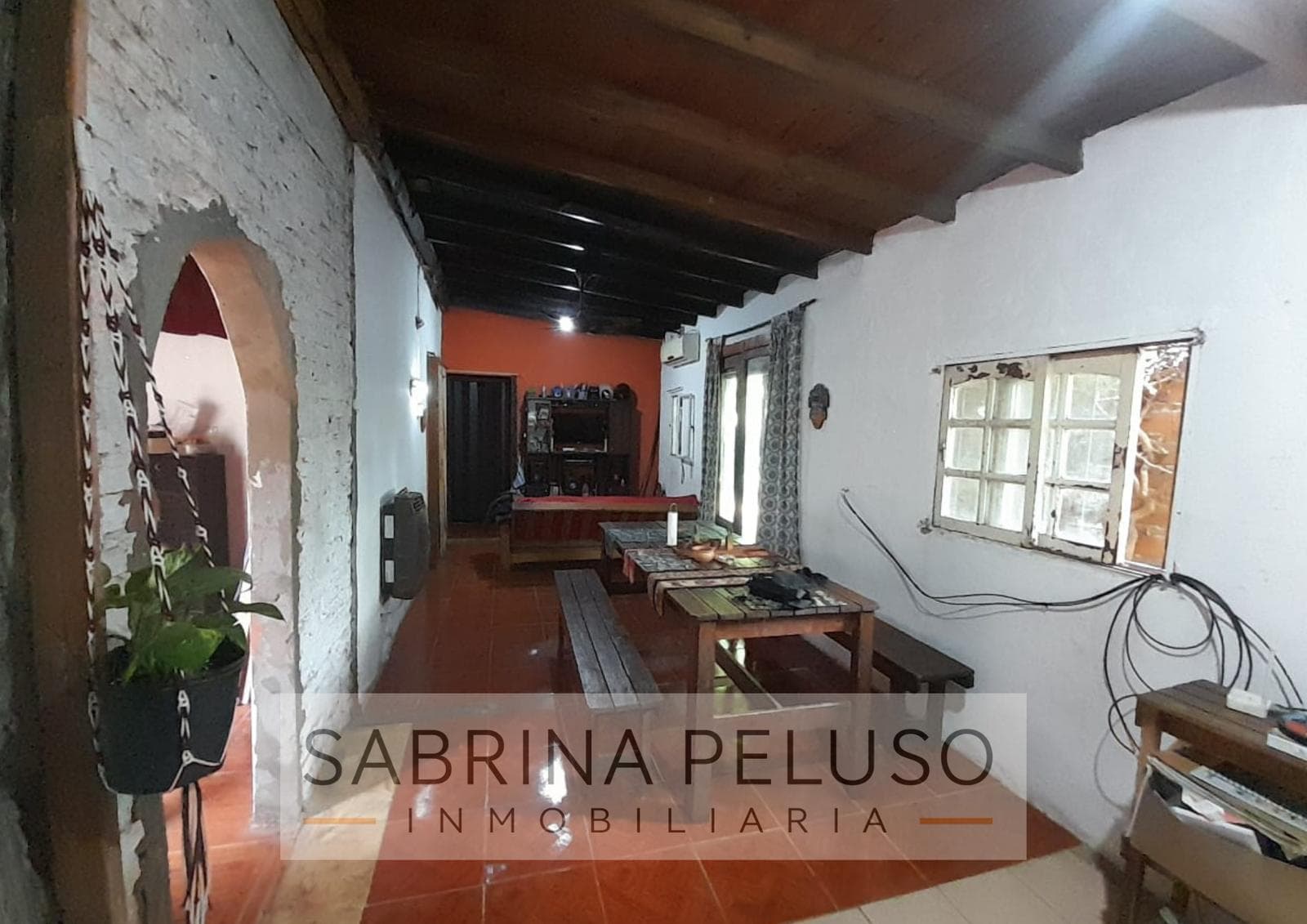 House in Moreno, just a few meters from Route 25 and the West Access Road