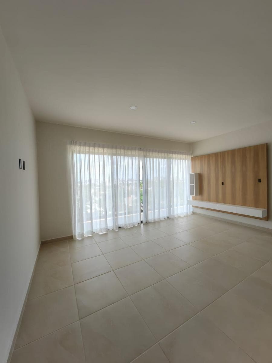 Apartment for Rent at H Living: 2 Bedrooms, 2 Bathrooms, in Huayacán, Cancún.