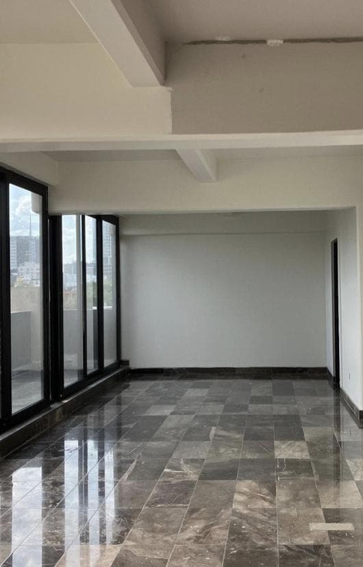 Renta Roma Norte Office, 581 m²