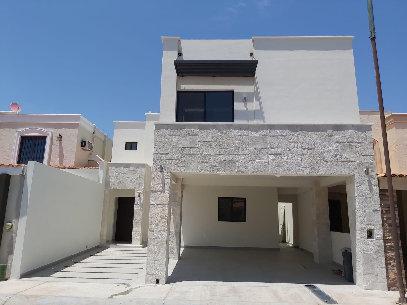 House for Sale in Real de Quiroga Residencial, Madrigal Section