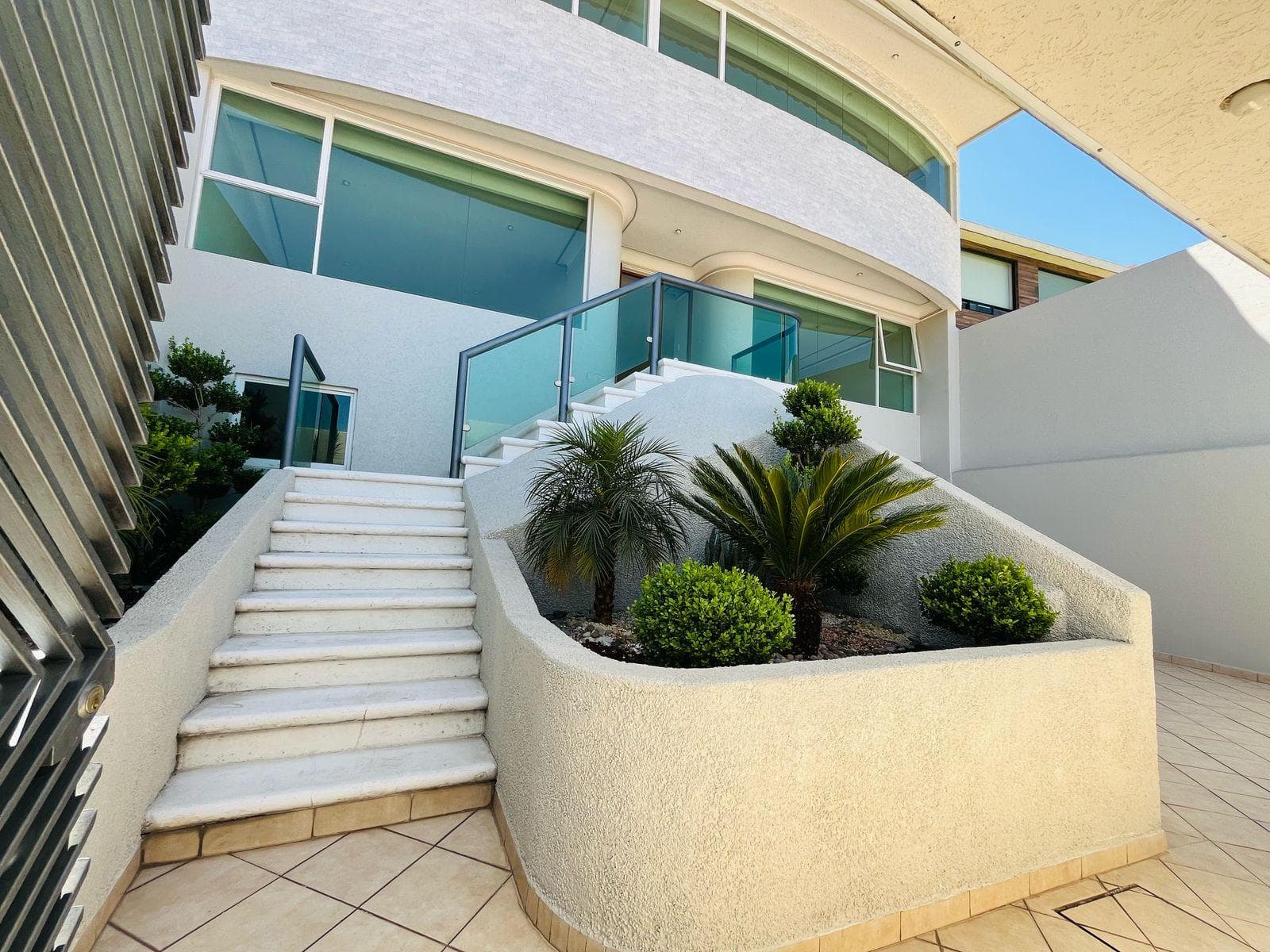 House in a condominium complex in the Lomas Verdes Subdivision, 6th Section