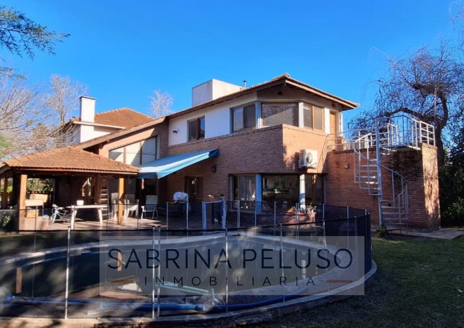 FOR SALE: House in the El Casco De Moreno Gated Community
