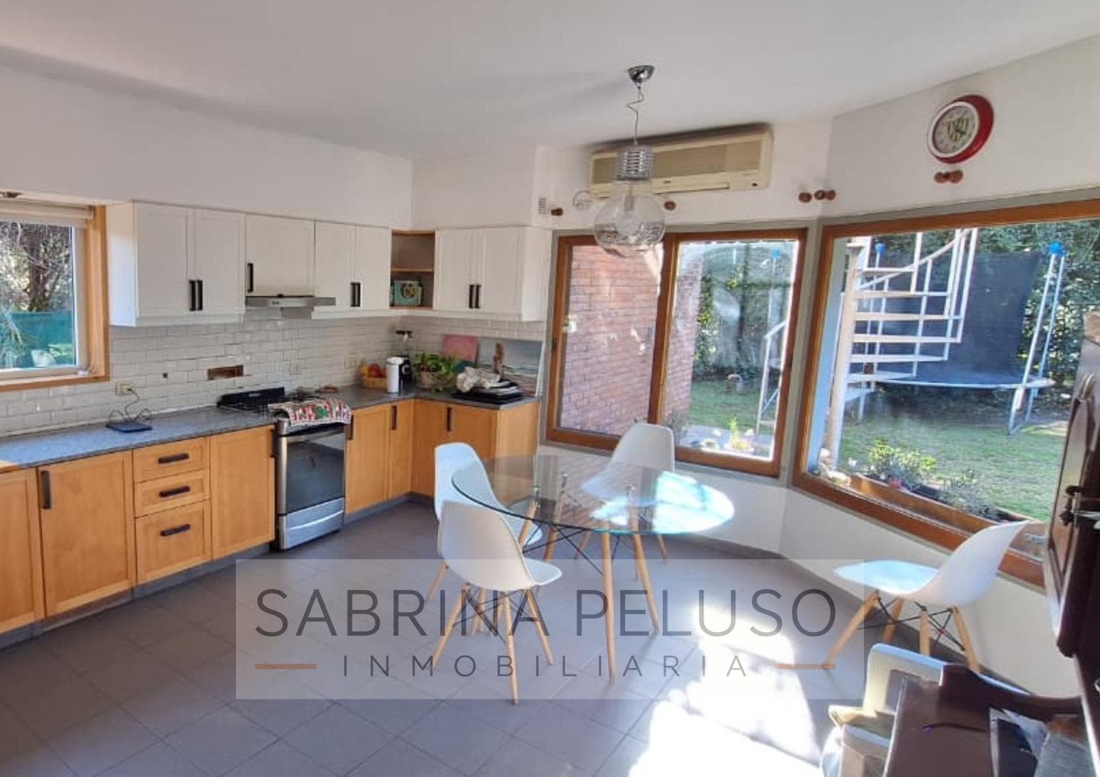 FOR SALE: House in the El Casco De Moreno Gated Community