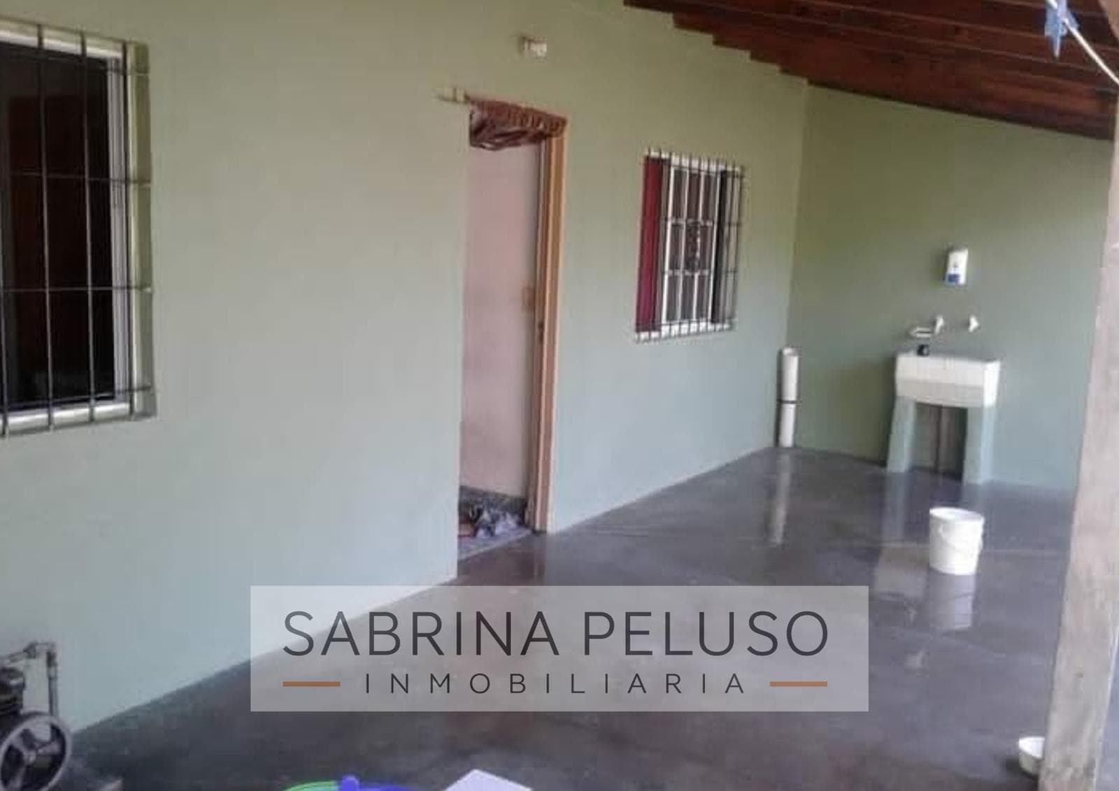 House FOR SALE in La Reja Colectora