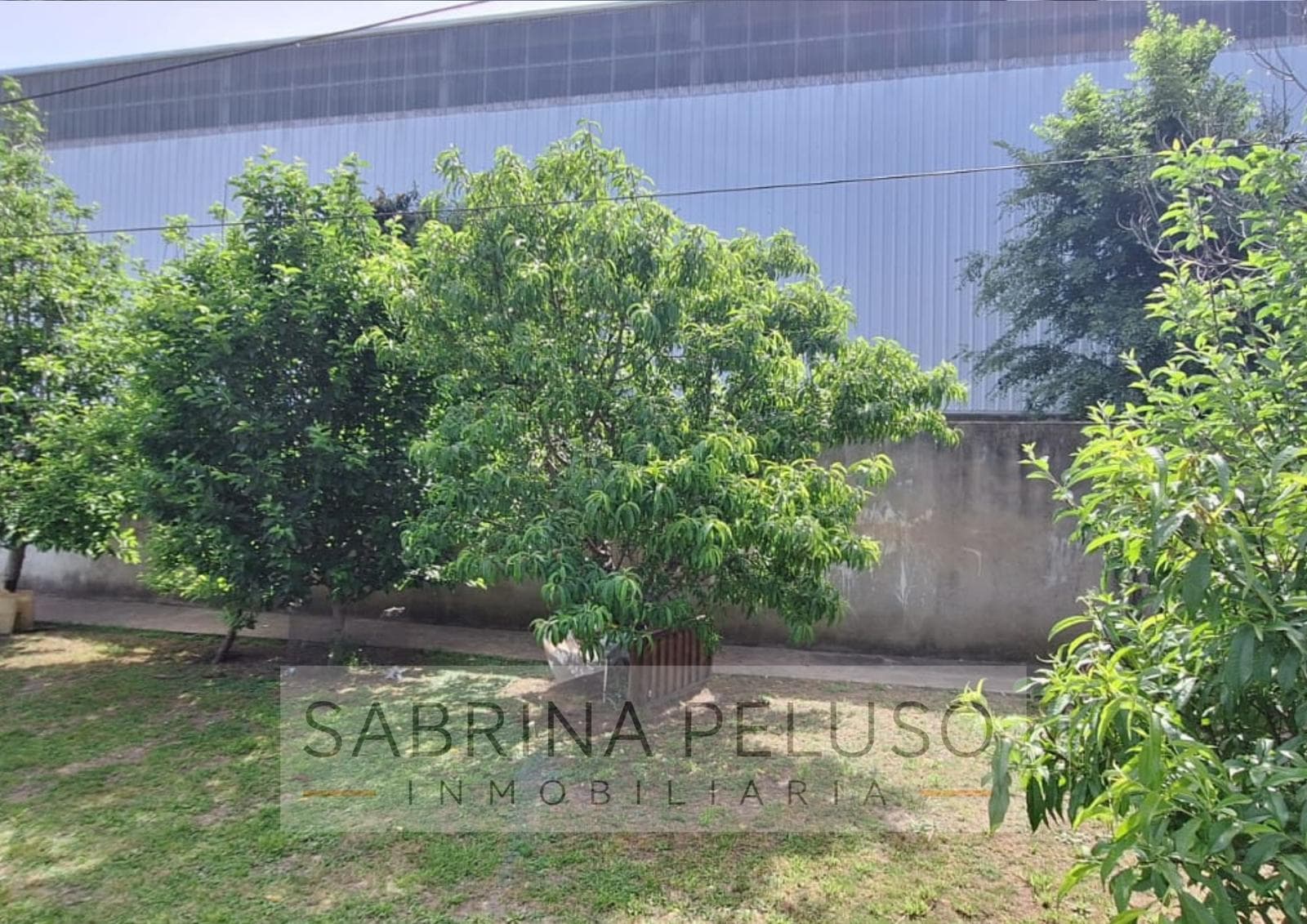 House FOR SALE in La Reja Colectora