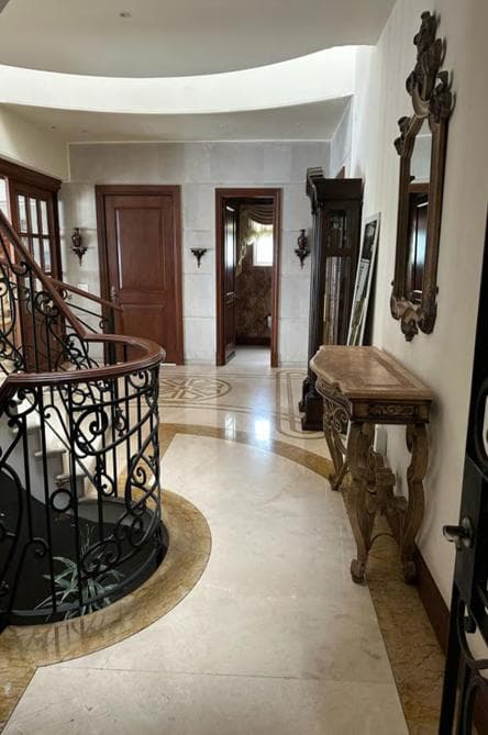 Condominium unit for sale in Bosques de las Lomas, with a garden, security, and service fee