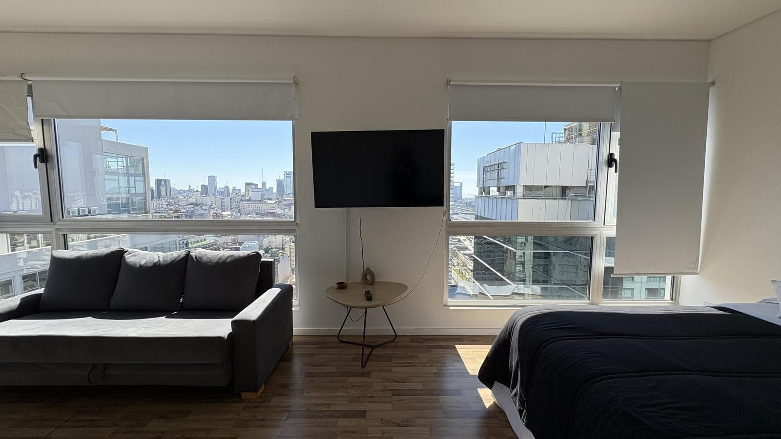 Studio Apartment for Sale in Puerto Madero, High Floor!!