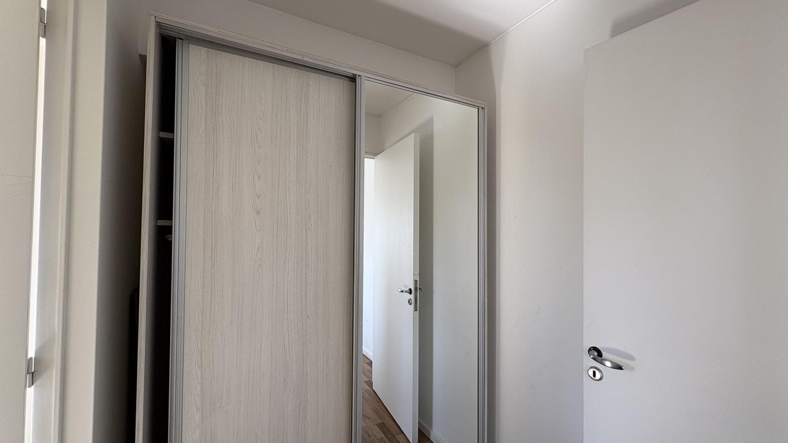 Studio Apartment for Sale in Puerto Madero, High Floor!!