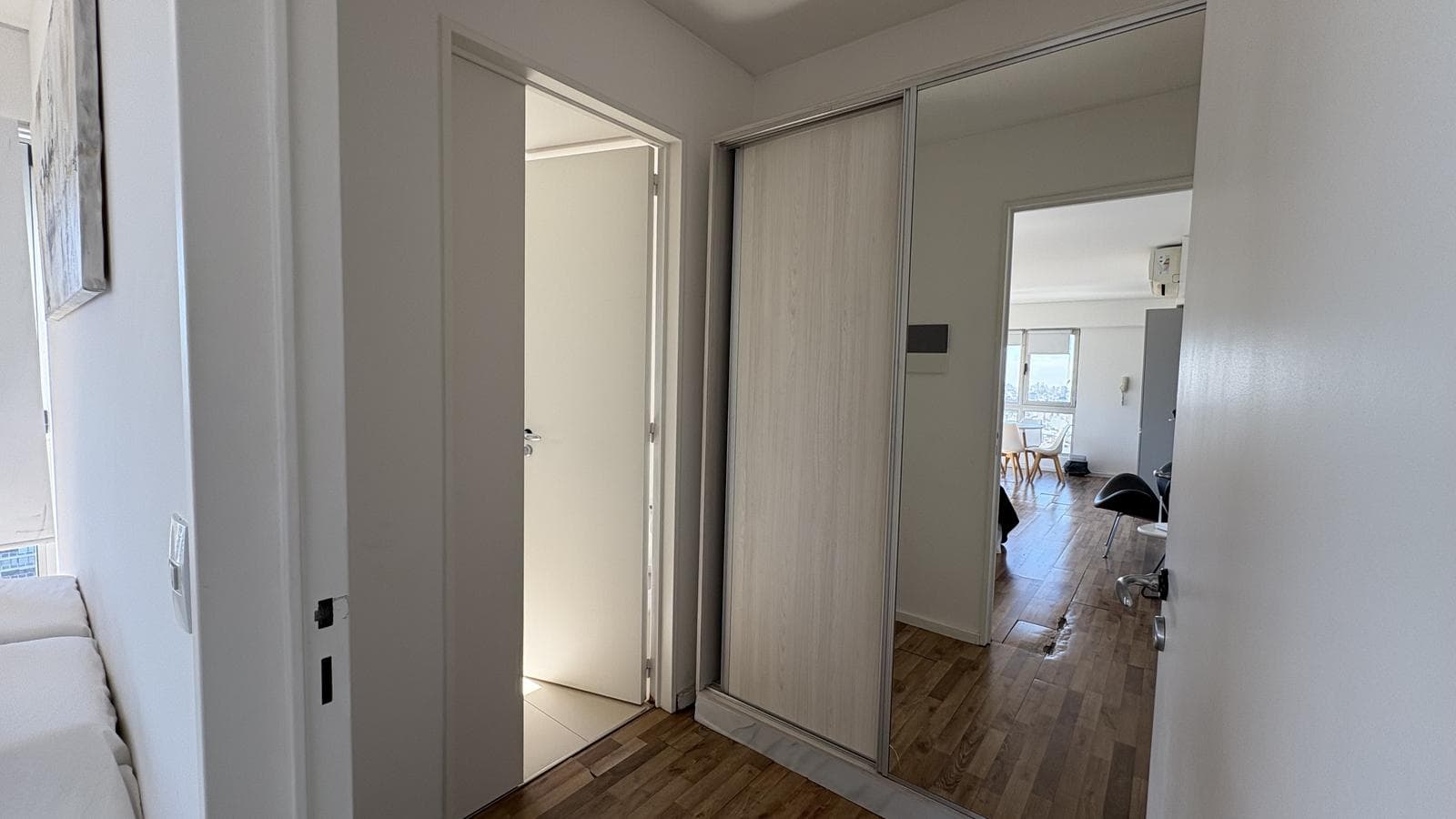 Studio Apartment for Sale in Puerto Madero, High Floor!!