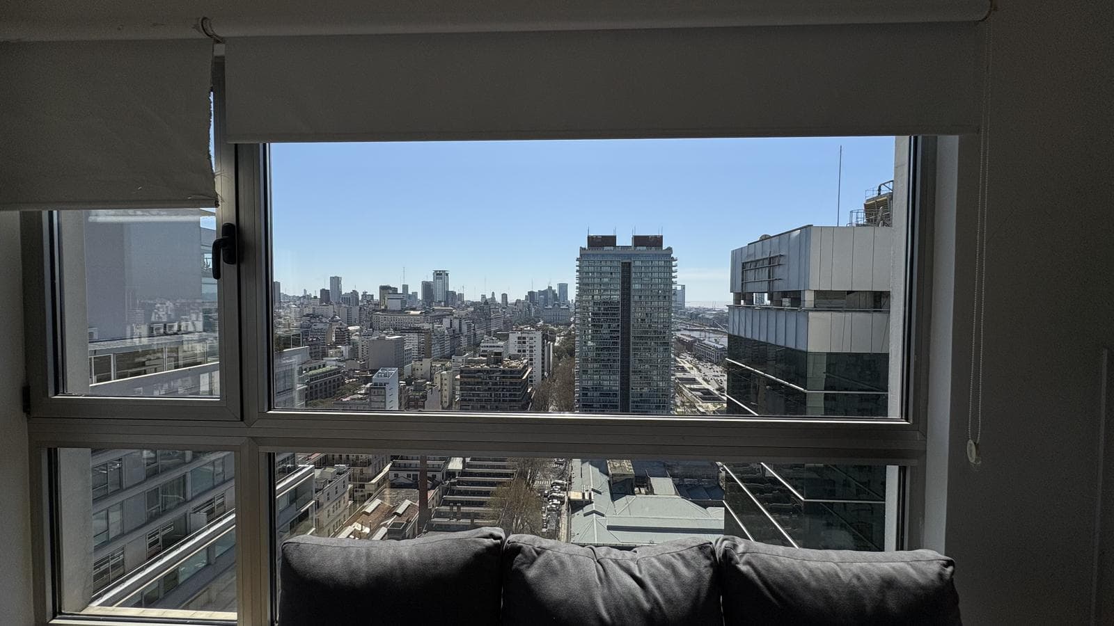 Studio Apartment for Sale in Puerto Madero, High Floor!!
