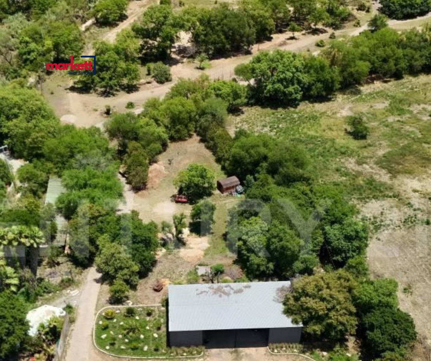 Residential lot for sale in the Yerbaniz area