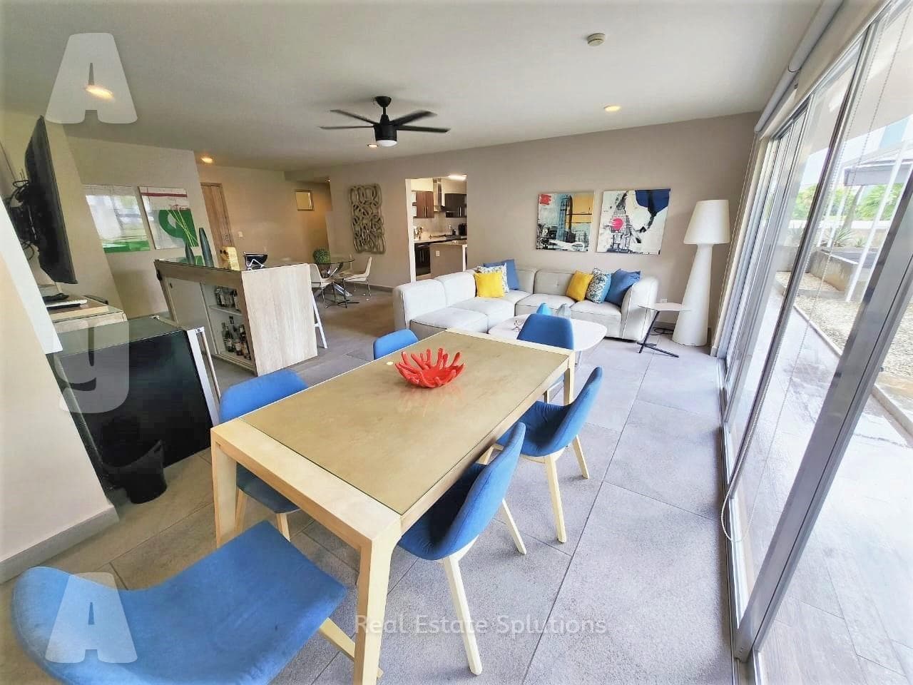 Two-Bedroom Apartment for Sale, 2 Bedrooms, FURNISHED, Living Room/TV Room, Cumbres Area, Cancún