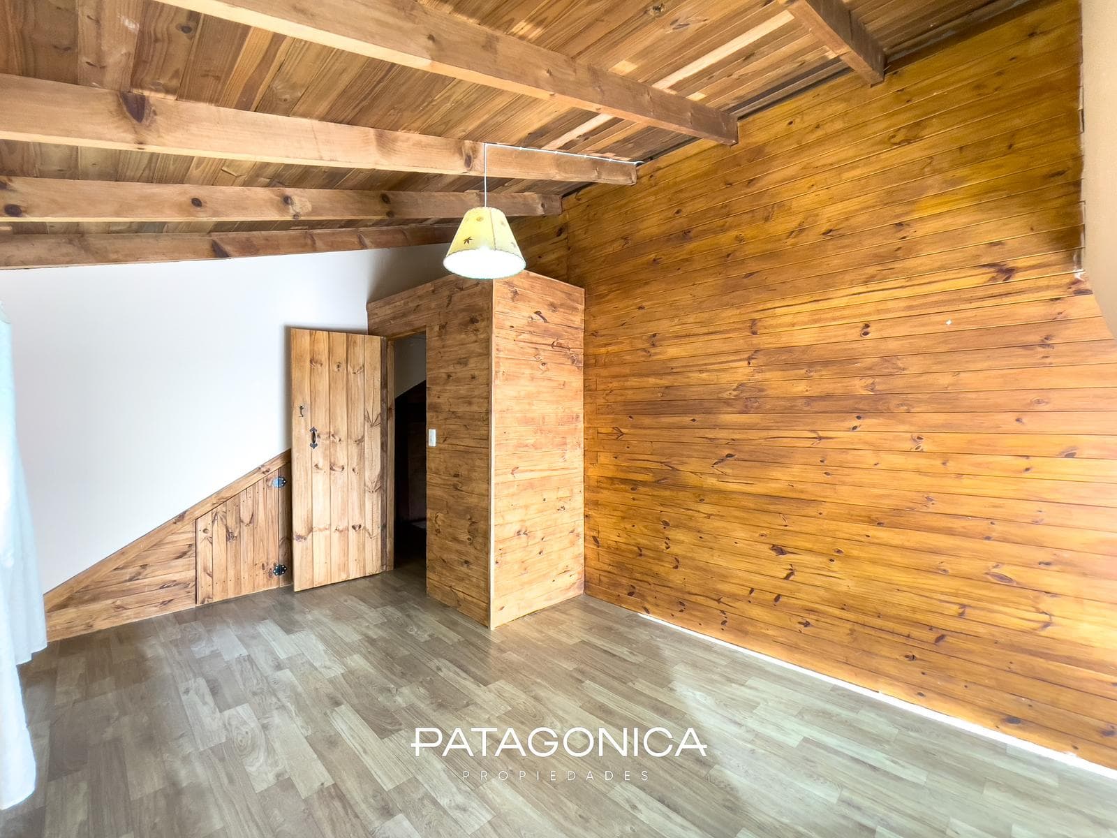 FOR SALE: 2 TINY HOUSES, 170 m² in the Norte Neighborhood, Villa La Angostura