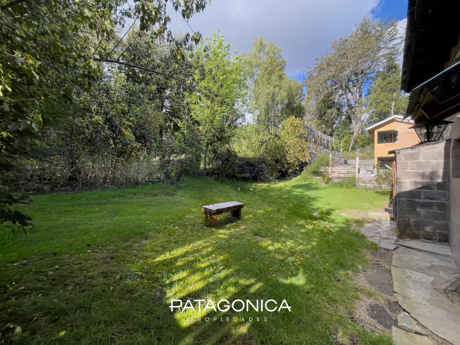 FOR SALE: 2 TINY HOUSES, 170 m² in the Norte Neighborhood, Villa La Angostura