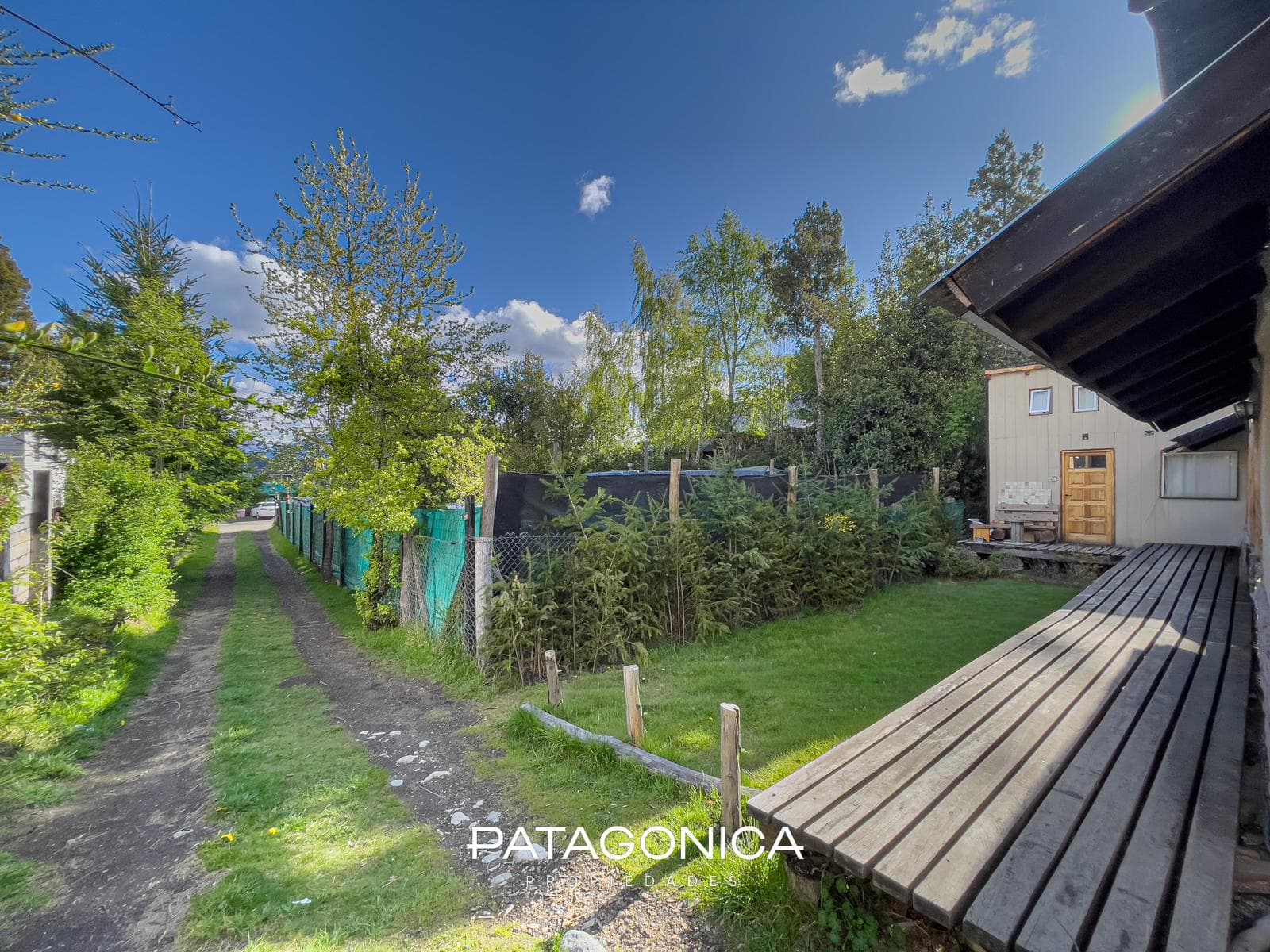 FOR SALE: 2 TINY HOUSES, 170 m² in the Norte Neighborhood, Villa La Angostura