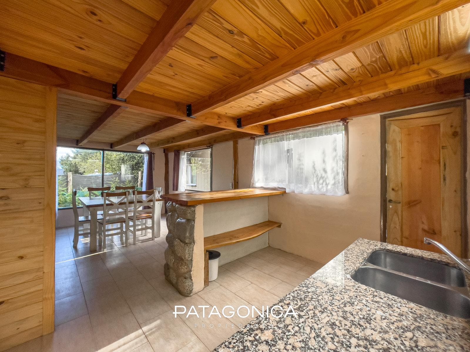 FOR SALE: 2 TINY HOUSES, 170 m² in the Norte Neighborhood, Villa La Angostura
