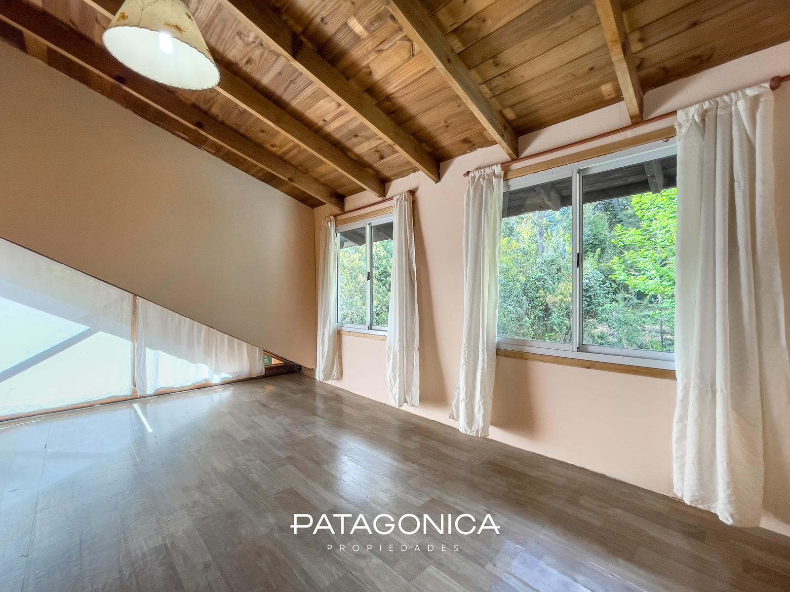 FOR SALE: 2 TINY HOUSES, 170 m² in the Norte Neighborhood, Villa La Angostura