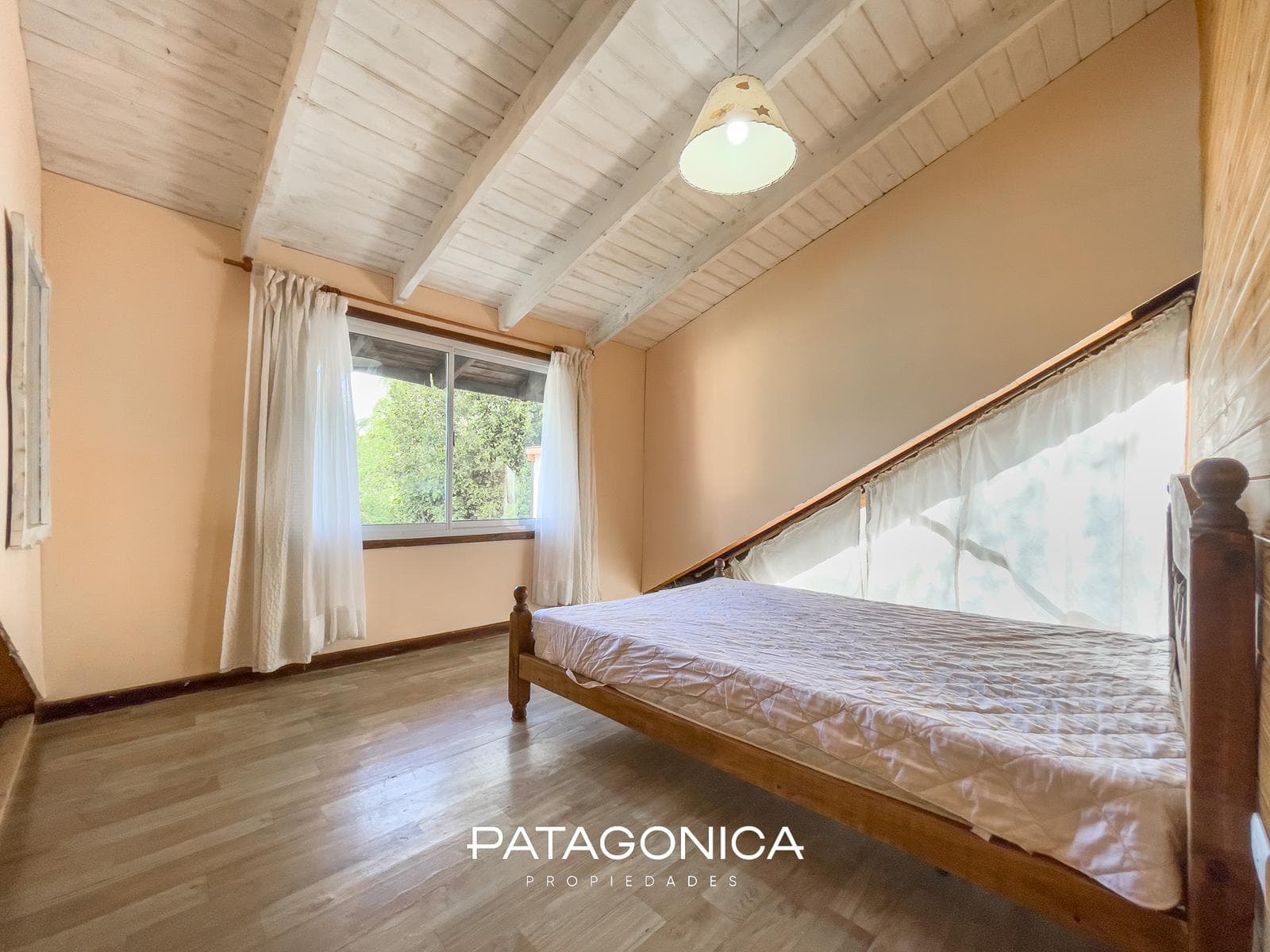 FOR SALE: 2 TINY HOUSES, 170 m² in the Norte Neighborhood, Villa La Angostura