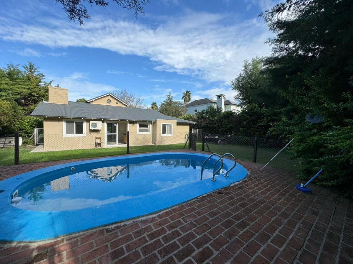 MORTGAGE-ELIGIBLE - 4-bedroom home for sale - in Maschwitz Privado