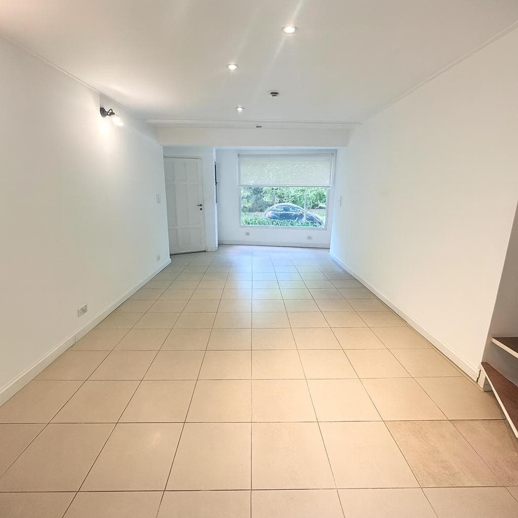 MORTGAGE-ELIGIBLE - 4-bedroom home for sale - in Maschwitz Privado