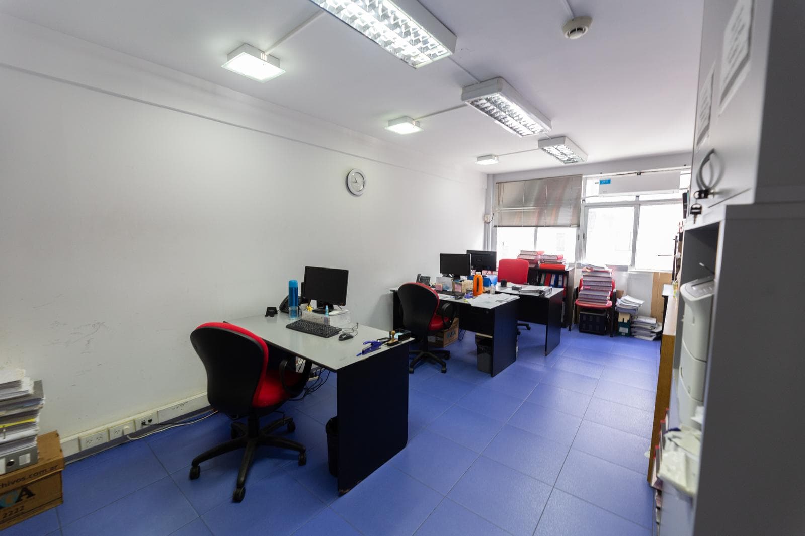 800 Meters of Office Space for Sale - San Nicolas - WE ACCEPT TRADE-INS