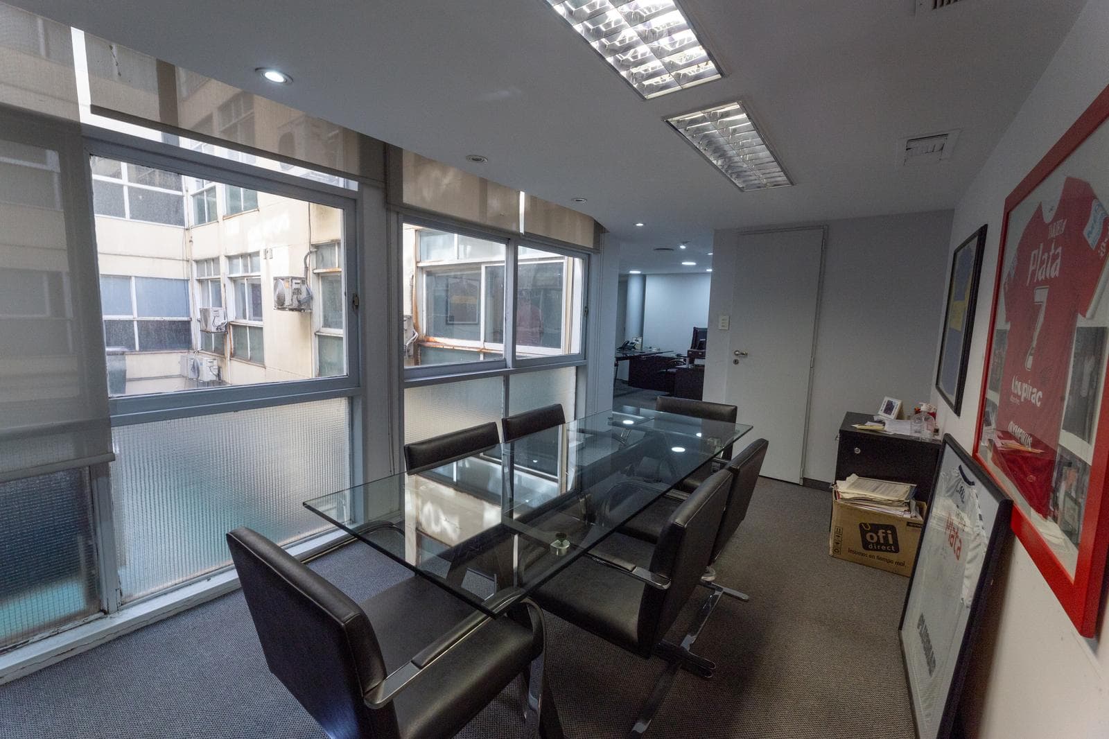 800 Meters of Office Space for Sale - San Nicolas - WE ACCEPT TRADE-INS