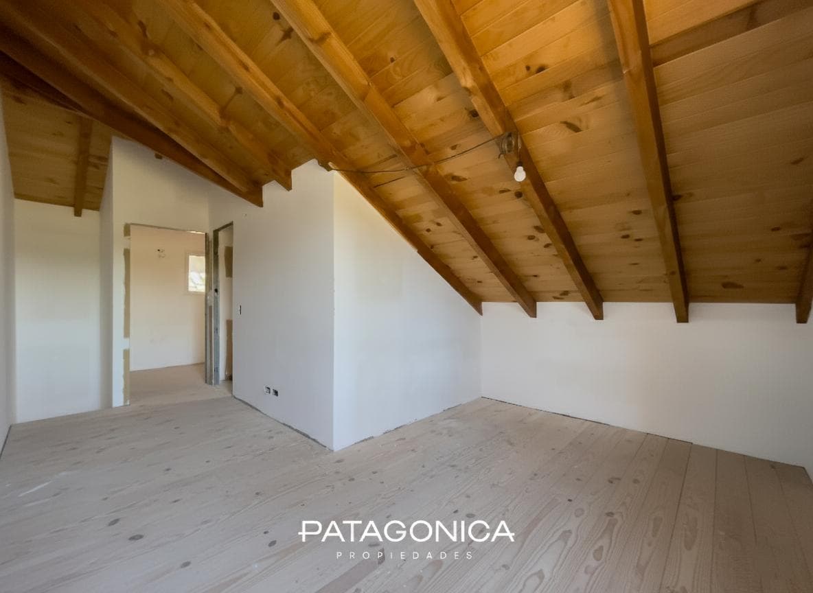3-ROOM APARTMENT FOR SALE, 90 m², DOWNTOWN, VILLA LA ANGOSTURA