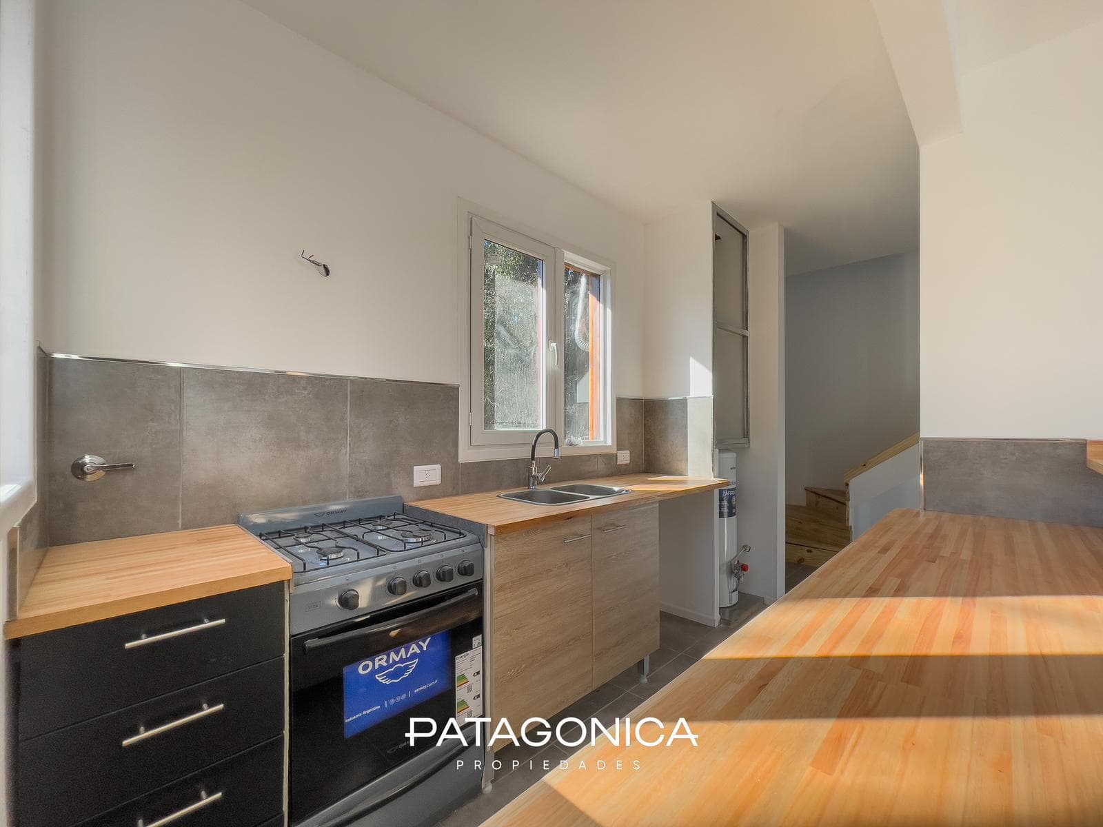 3-ROOM APARTMENT FOR SALE, 90 m², DOWNTOWN, VILLA LA ANGOSTURA