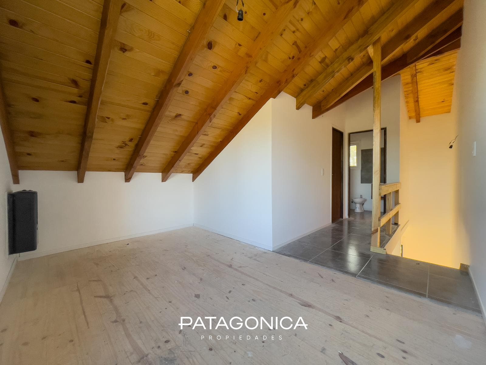 3-ROOM APARTMENT FOR SALE, 90 m², DOWNTOWN, VILLA LA ANGOSTURA