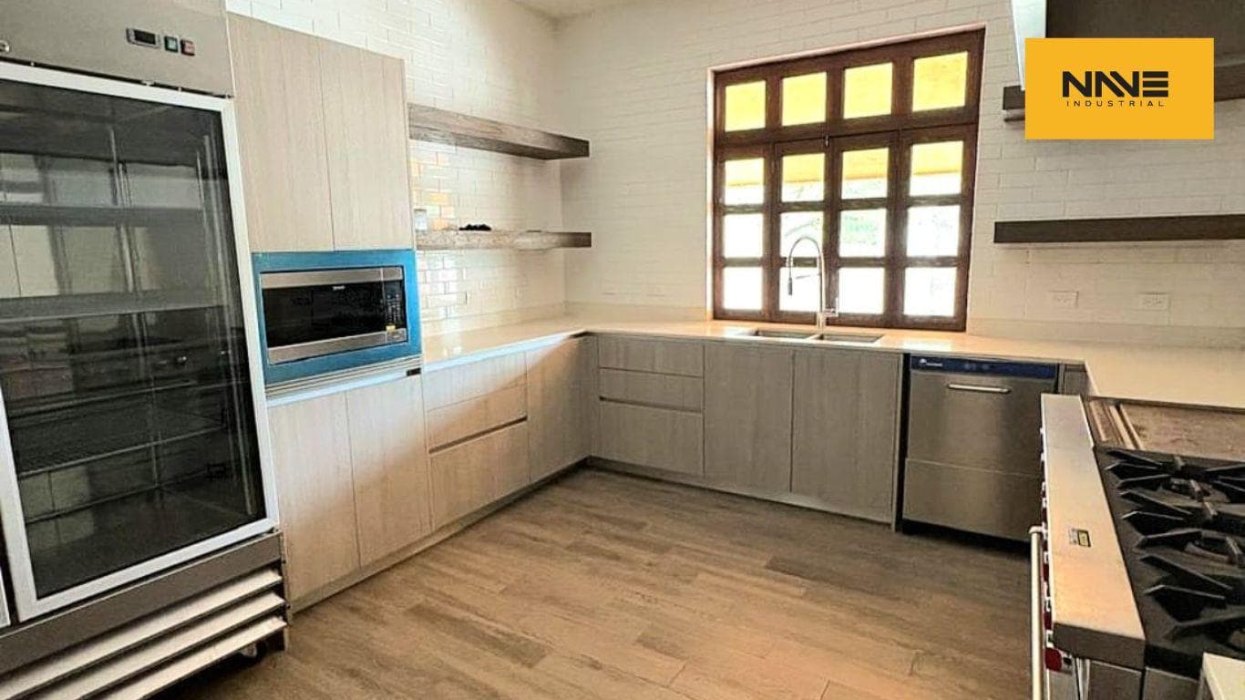 HOUSE FOR SALE IN MONTERREY, VILLA LAS FLORES NEIGHBORHOOD