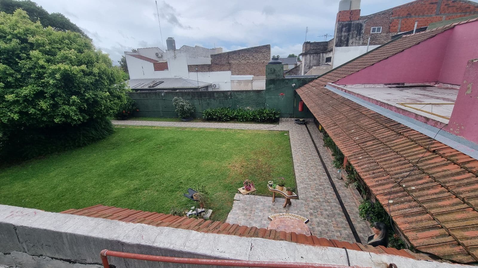 Casa 4 amb, Cocheras, Quincho, Pileta, lote de 853 m²
