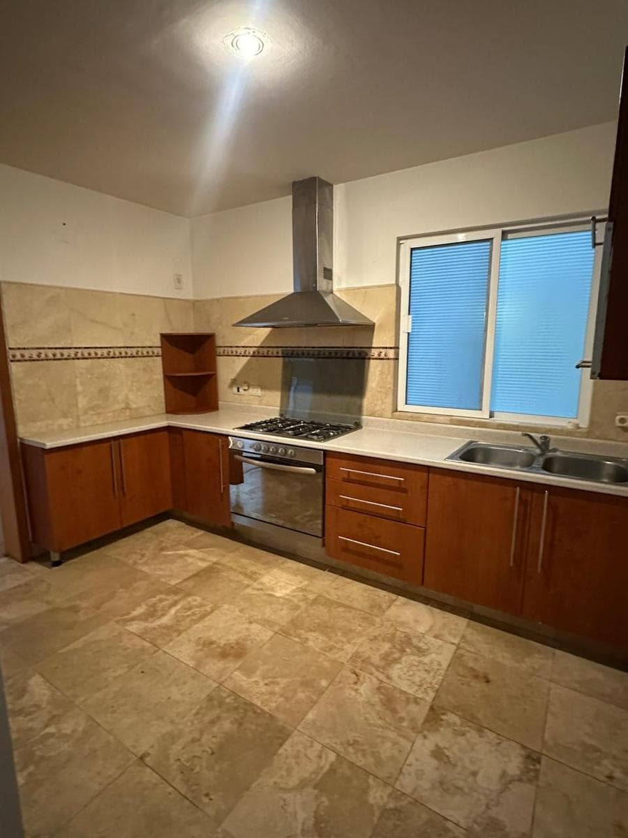 Casa con 3 Recámaras y sala de TV en la Marina Residencial