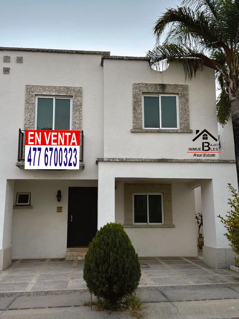Casa con 3 Recámaras y sala de TV en la Marina Residencial