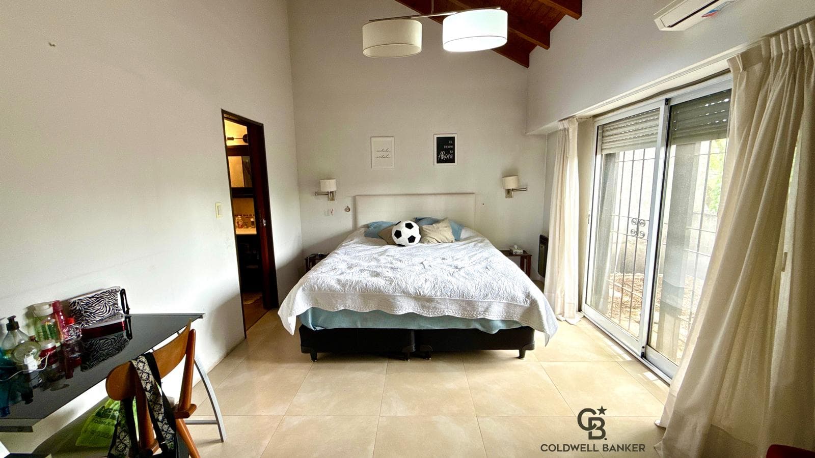 4-Bedroom House in Florida