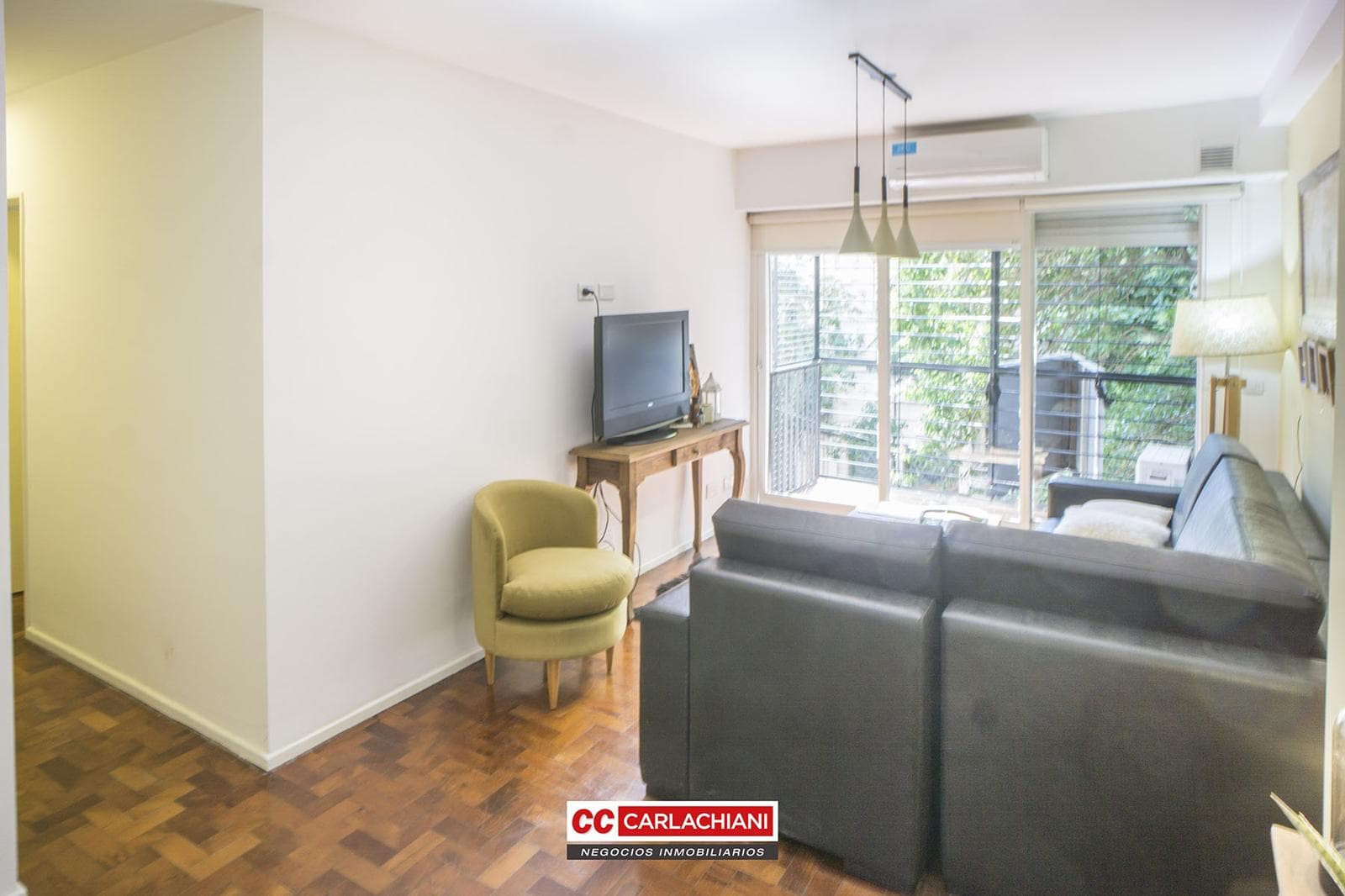 3-Bedroom Apartment for Sale in Downtown Rosario - Balcony, Partially Furnished