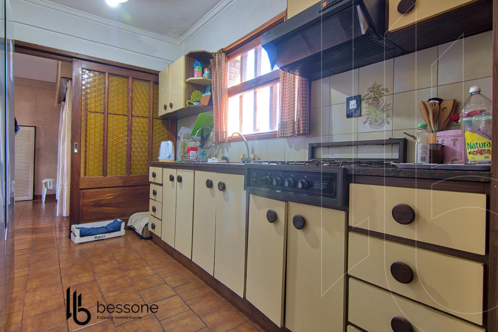 5-Room Villa with Private Parking Lot in Pinos de Anchorena—Eligible for Financing