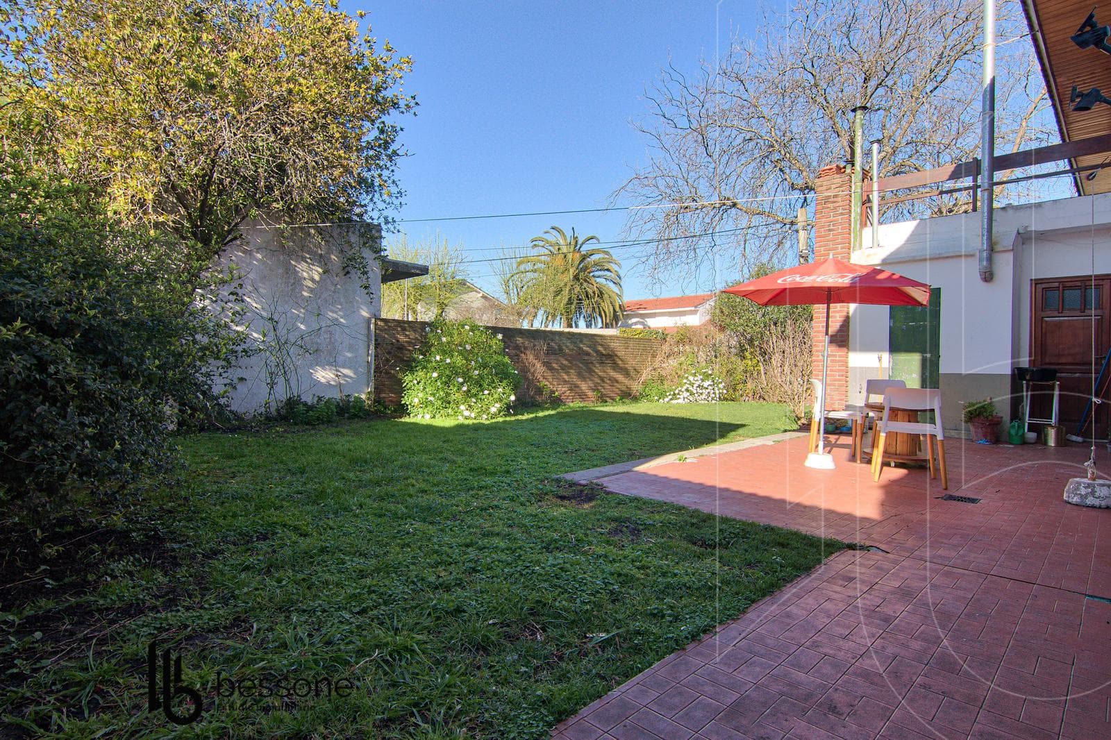 5-Room Villa with Private Parking Lot in Pinos de Anchorena—Eligible for Financing