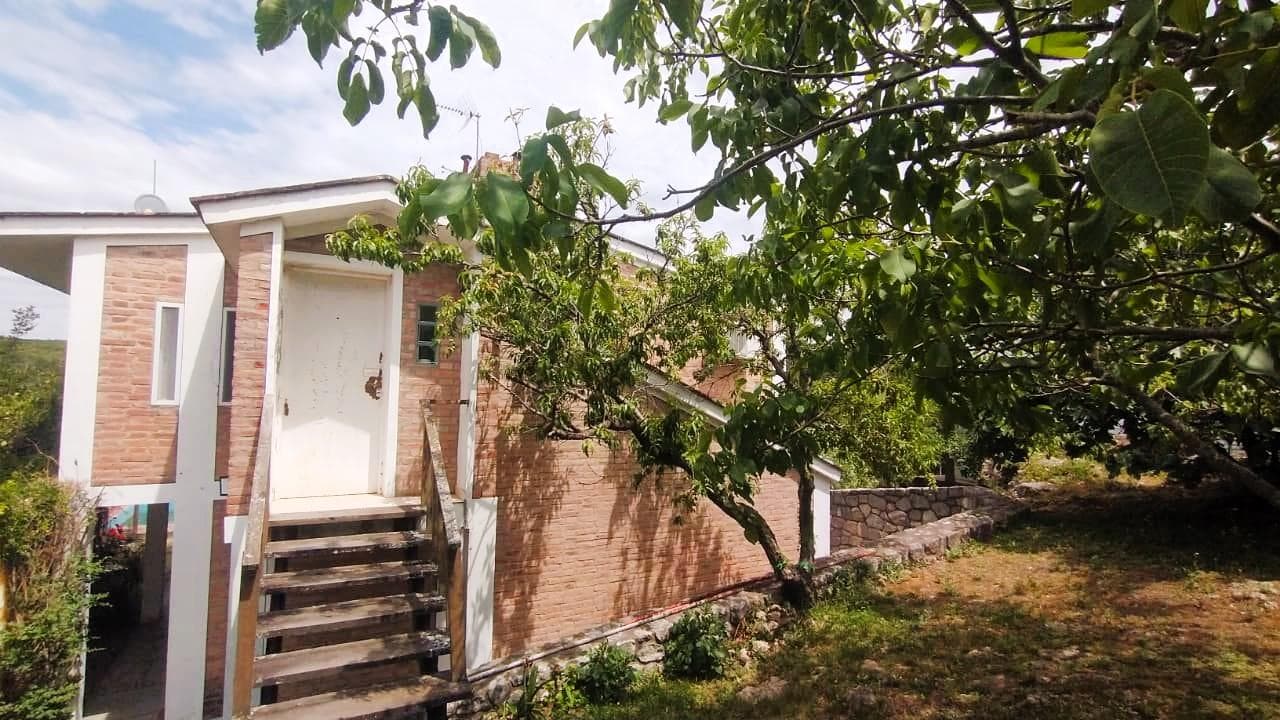 House in Valle Hermoso