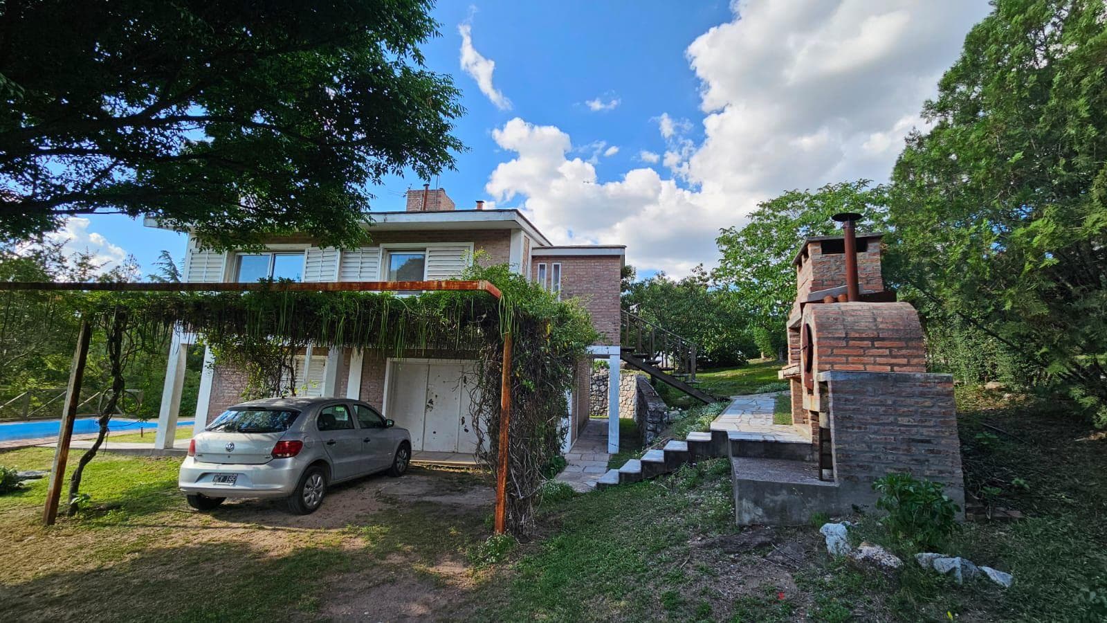 House in Valle Hermoso