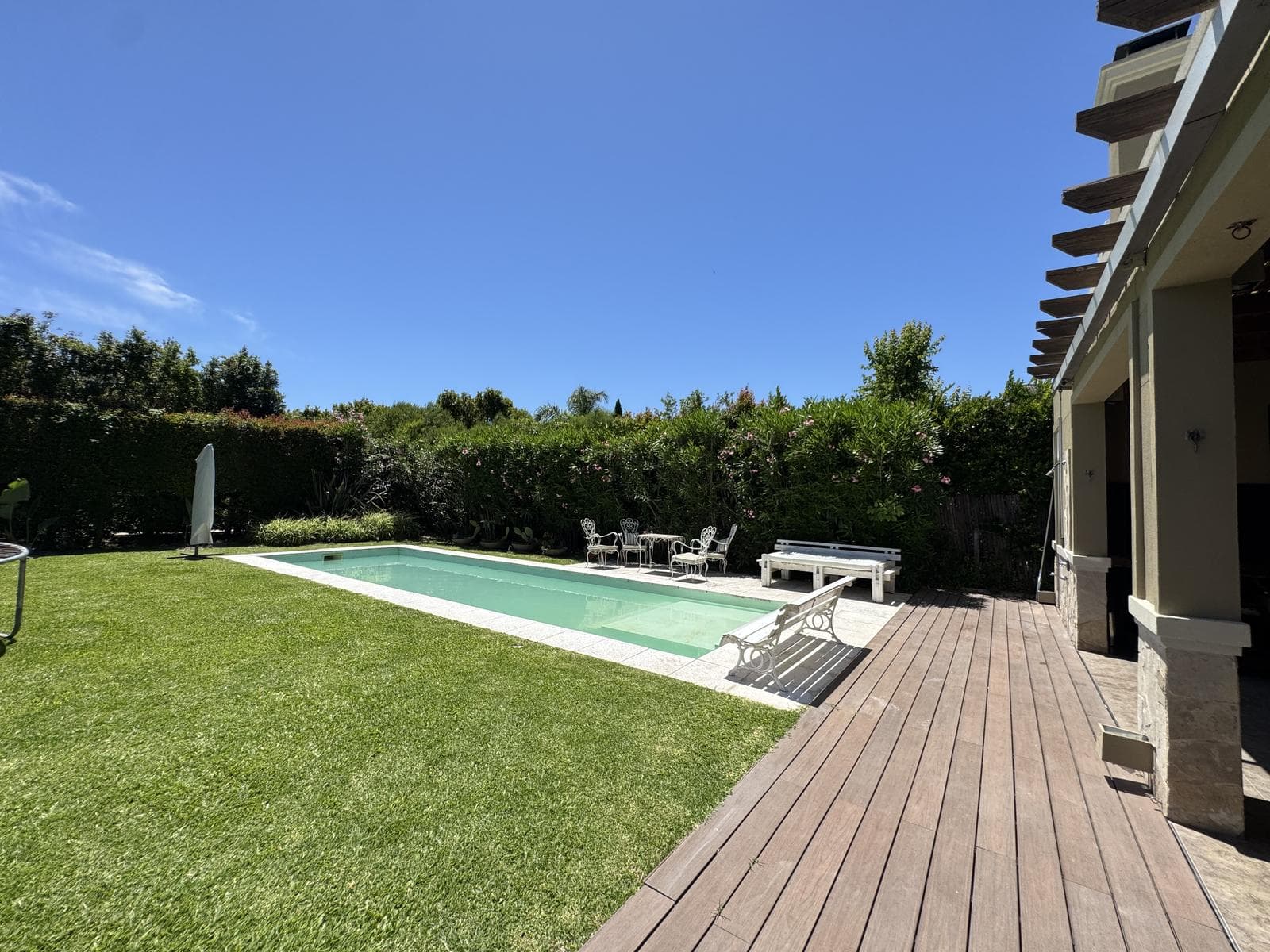 House for Sale in Talar del Lago 1