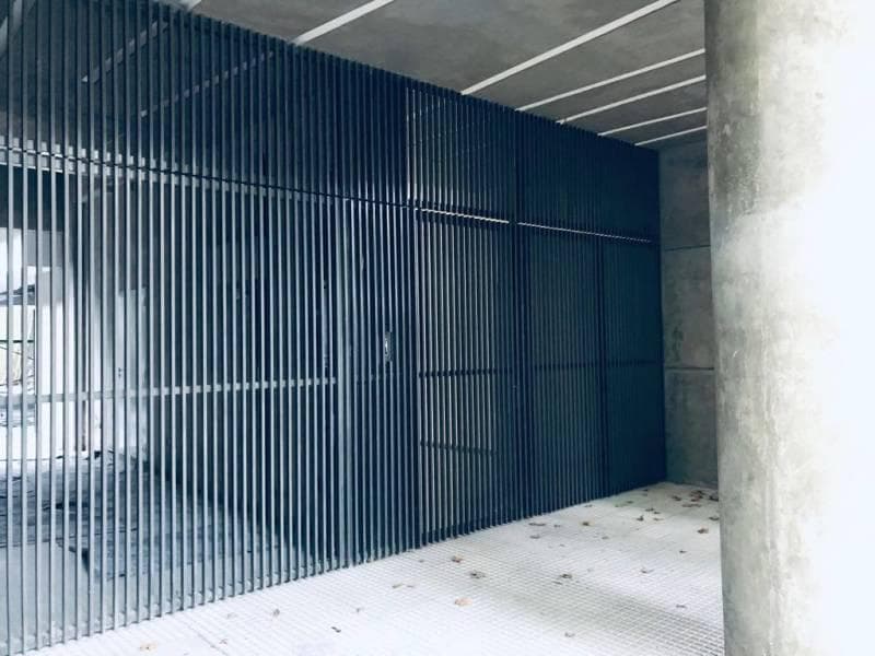 STUDIO APARTMENT/OFFICE FOR SALE WITH BALCONY OVERLOOKING JB JUSTO Y VERA—SUITABLE FOR PROFESSIONAL USE