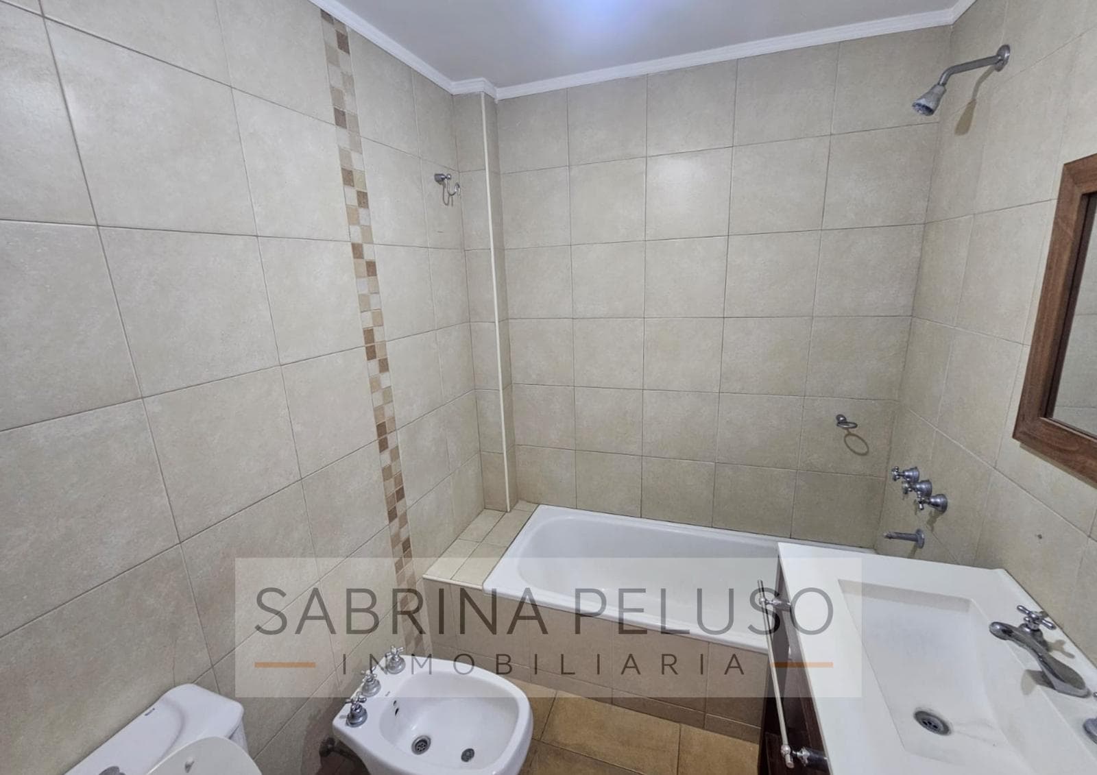 Apartment FOR SALE located in Moreno