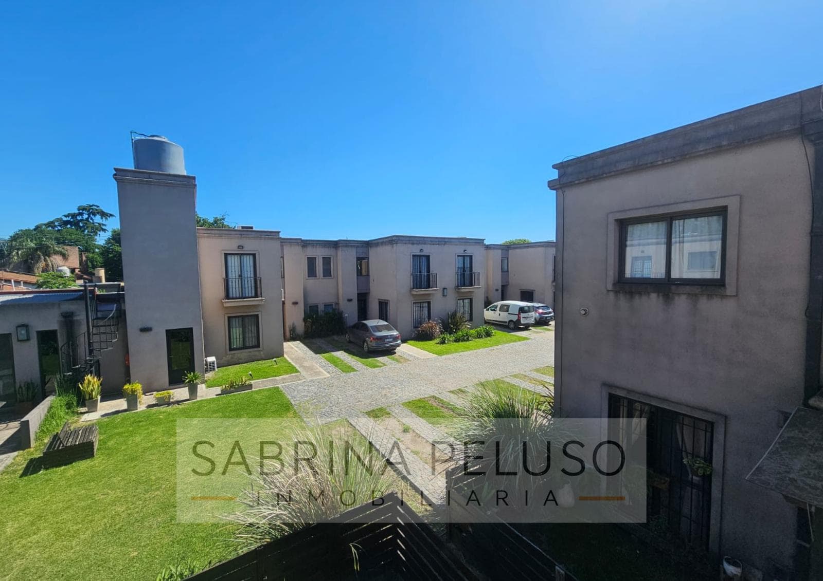 Apartment FOR SALE located in Moreno