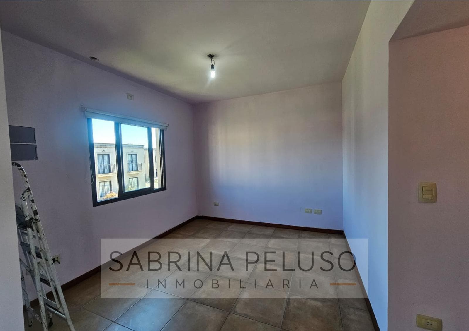 Apartment FOR SALE located in Moreno