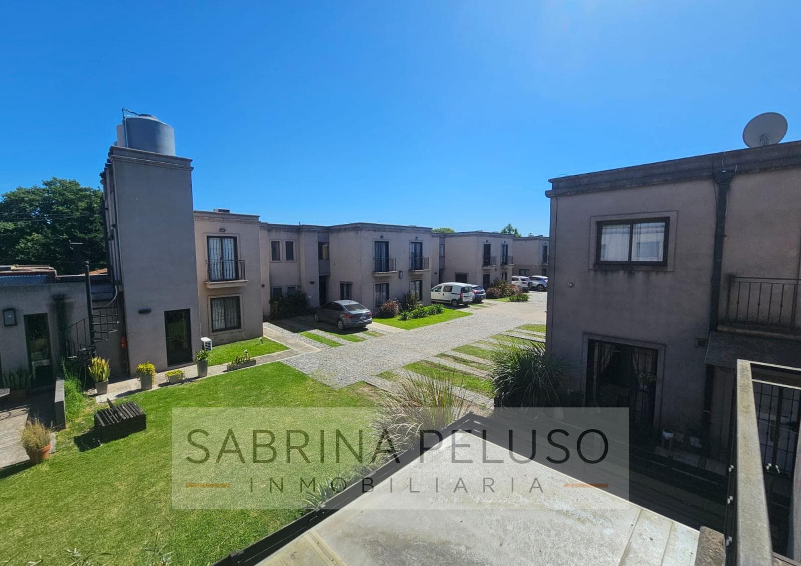 Apartment FOR SALE located in Moreno
