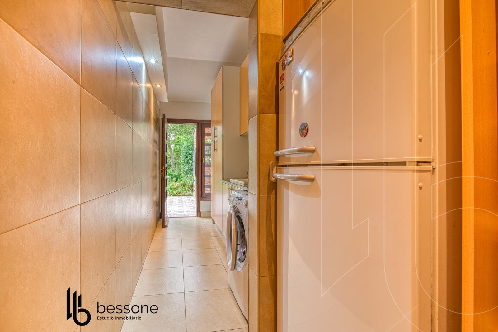 Duplex Home in the Best Part of the Los Pinares Neighborhood