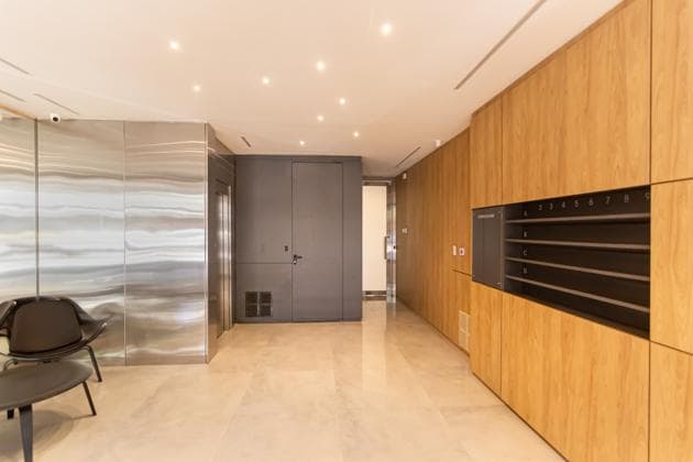 Divisible Loft for Sale on the Main Street - Top Quality